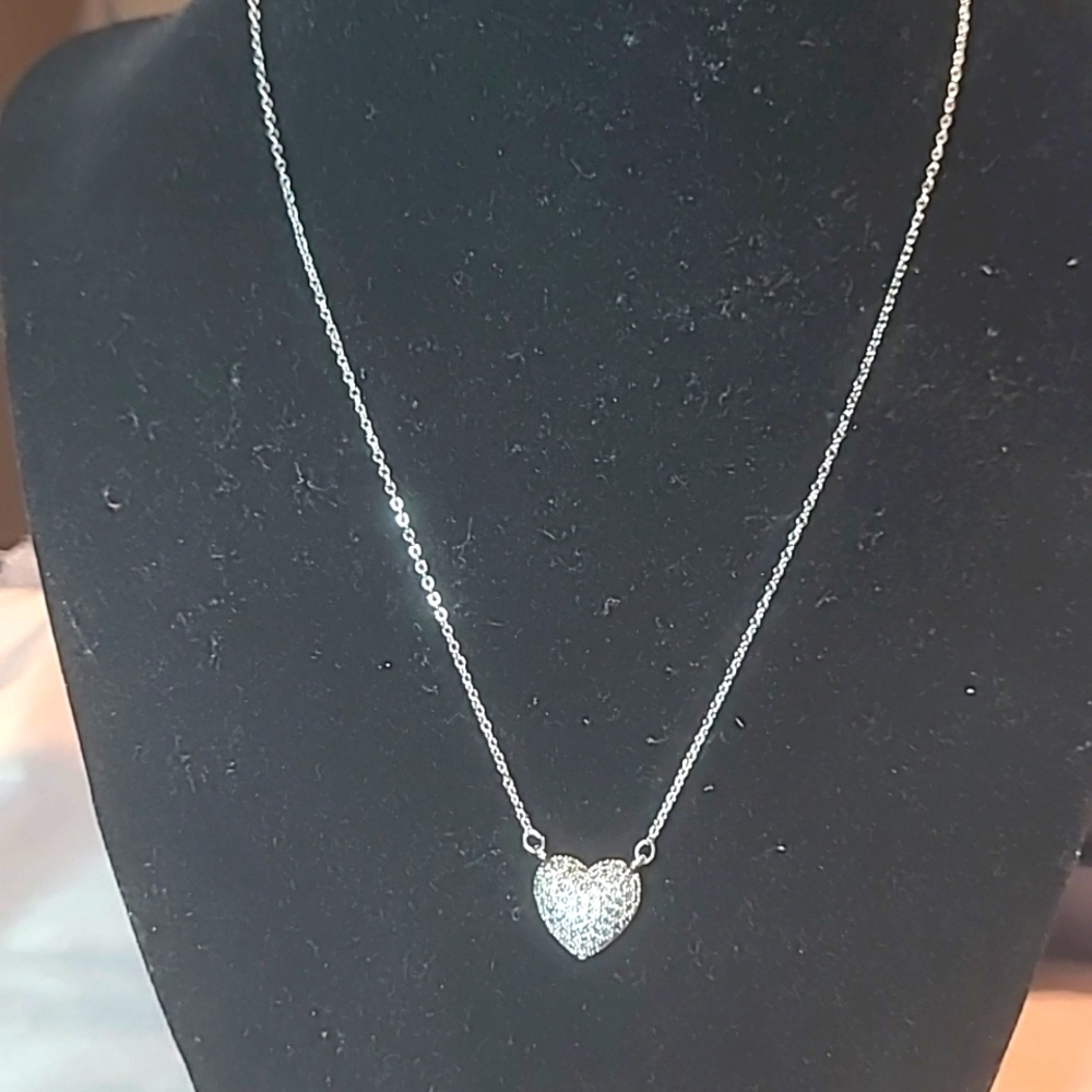 New- bright moon 18" adjustable Silver Heart puff crystal necklace "101
